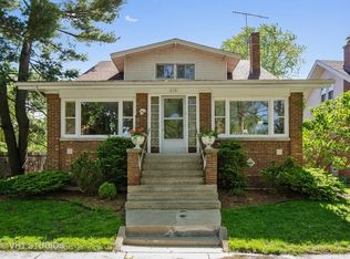 6731 N Hermitage Ave, Chicago, IL 60626