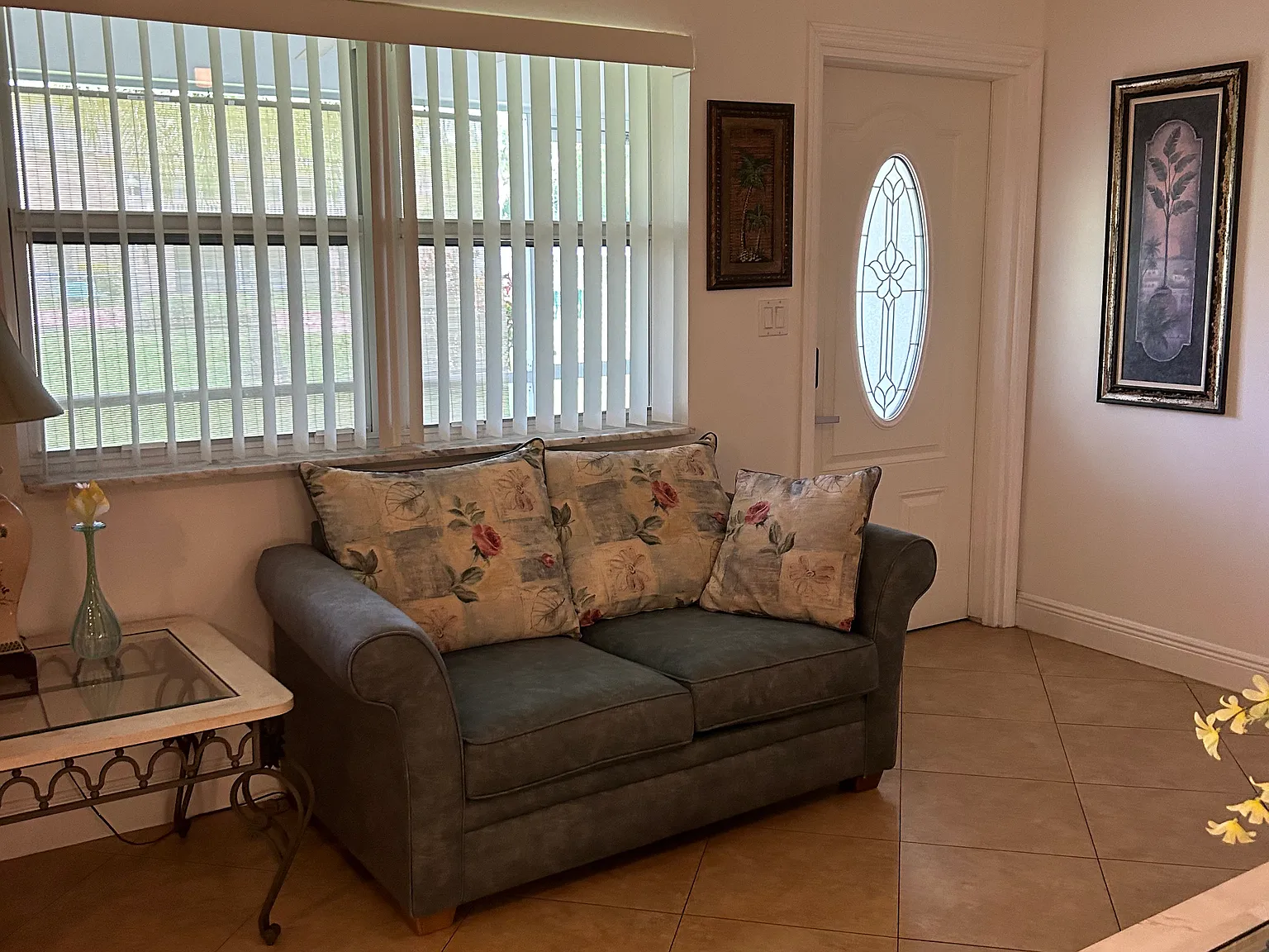 2 bed, 900 sqft, $1,900 — Photo 4