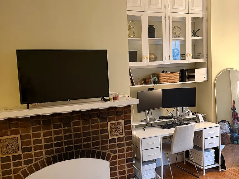 8 Brimmer St #1A — Photo 3