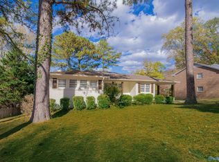 1909 Willis Rd SE, Huntsville, AL 35801