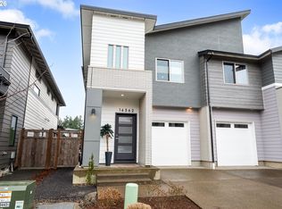 16562 SE Sunshower Pl, Happy Valley, OR 97086