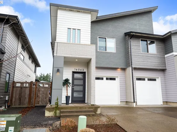16562 SE Sunshower Pl, Happy Valley, OR 97086