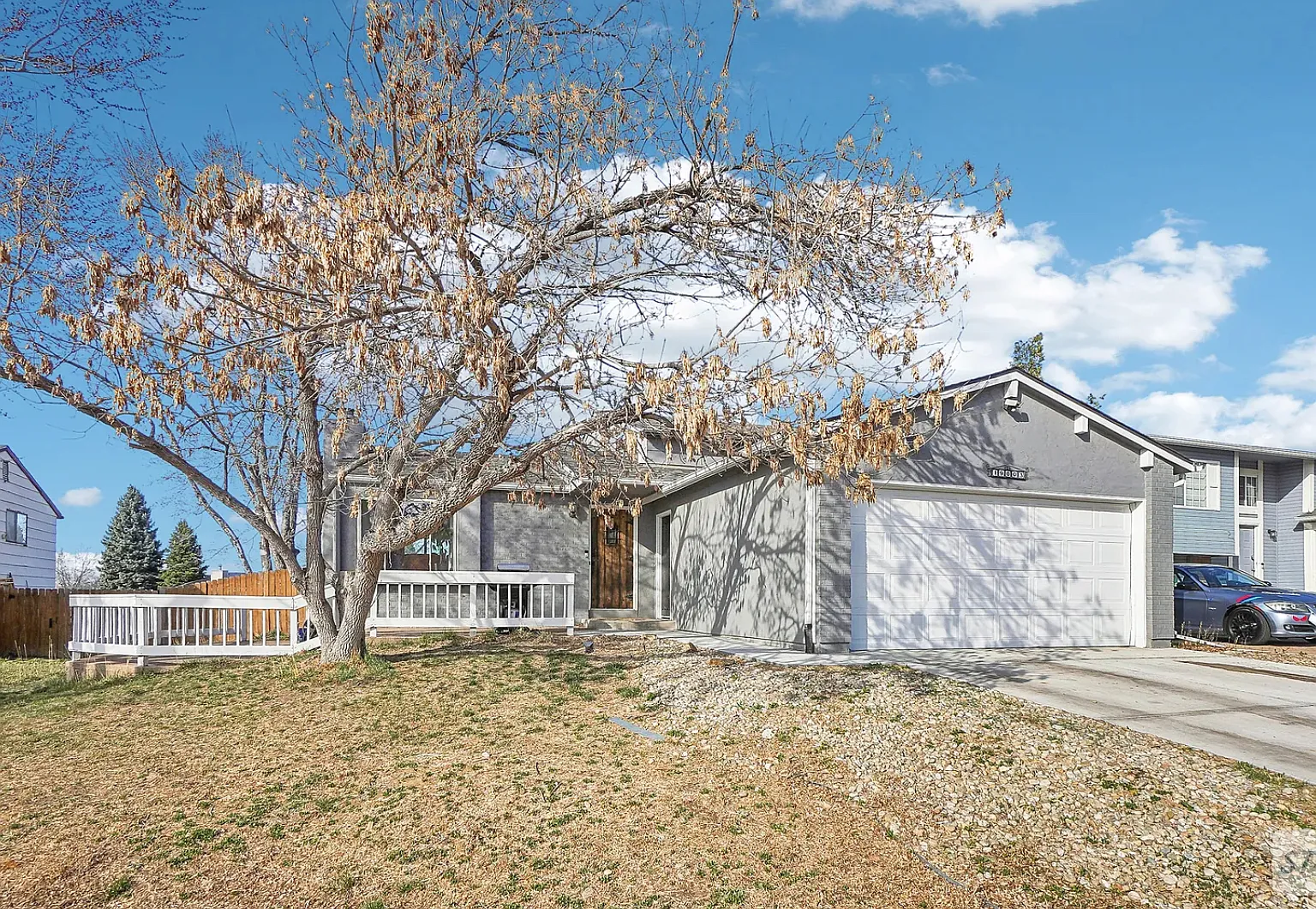 19001 E Oxford Dr — Photo 1