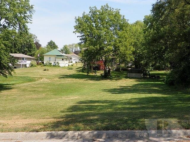 2nd image of 0 N West St