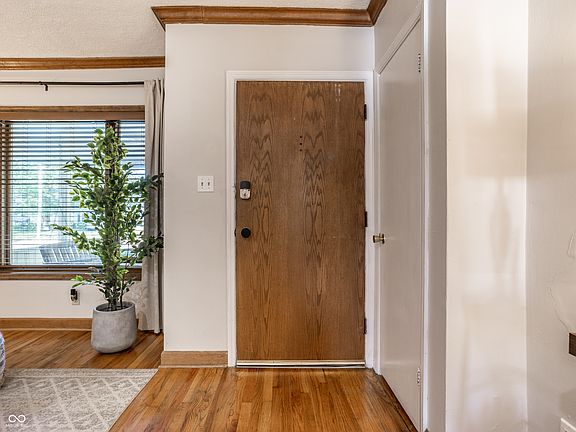 5th image of 6457 Broadway St