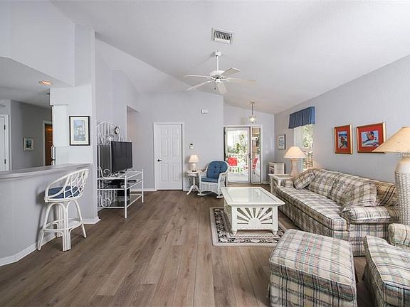 3rd image of 14024 Willow Glen Ct APT 214
