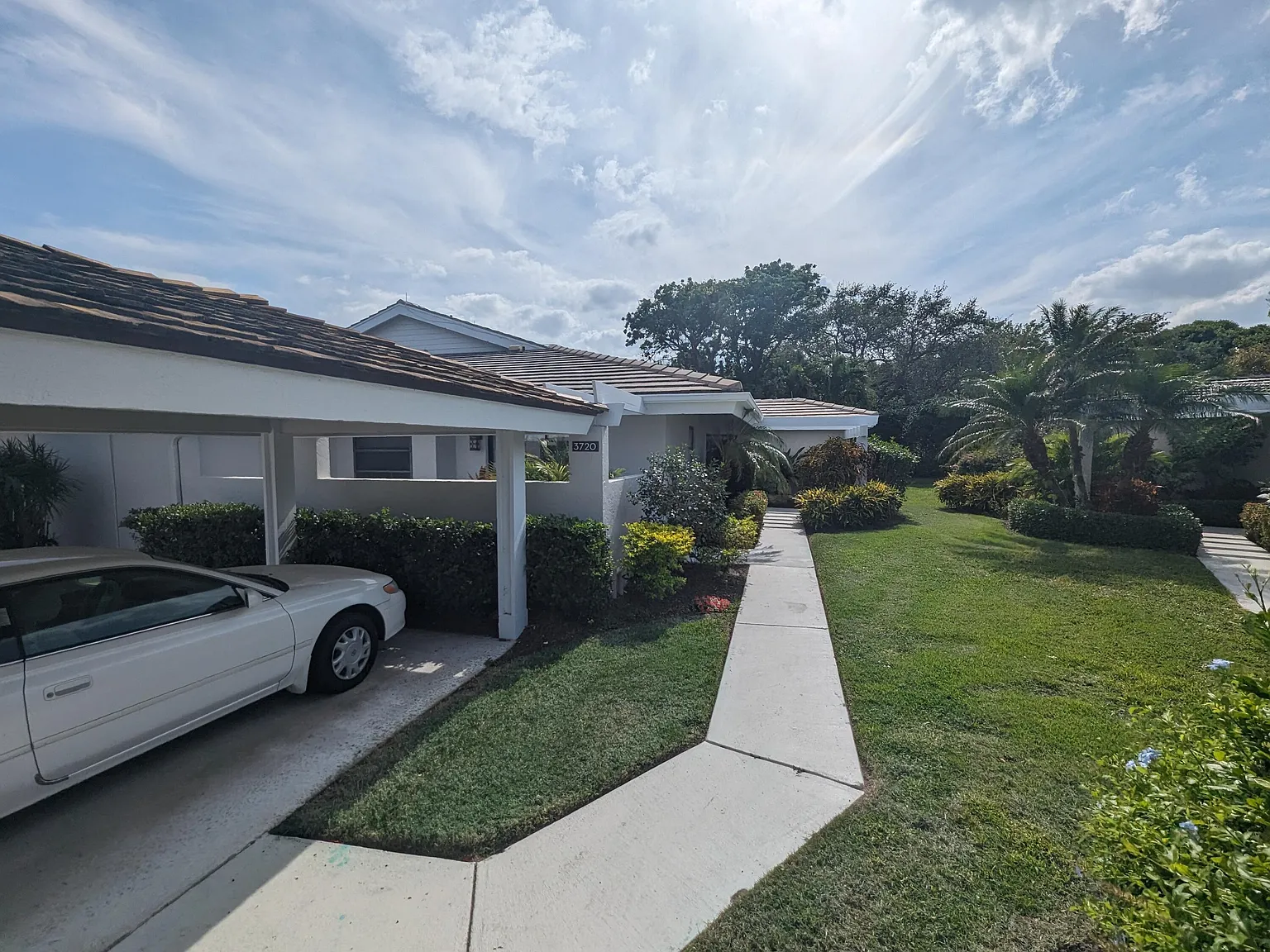 2 bed, 2.0 bath, 1430 sqft, $6,750 — Photo 3