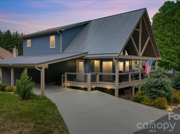 33 Indian Trce, Maggie Valley, NC 28751