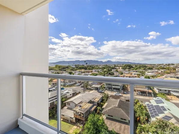 94-979 Kauolu Pl APT 812, Waipahu, HI 96797