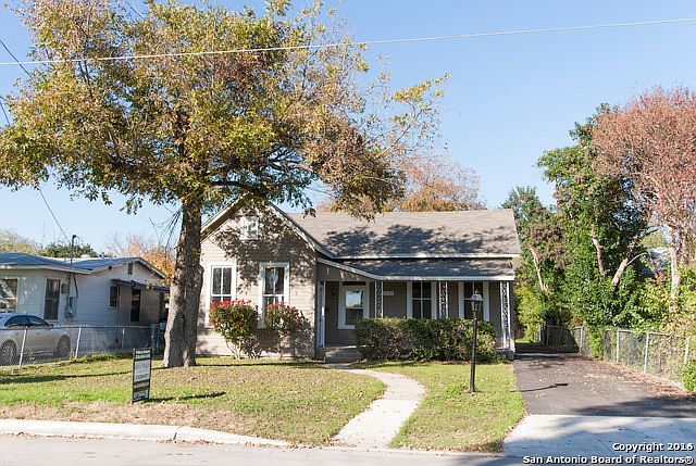 1st image of 1935 W Ashby Pl