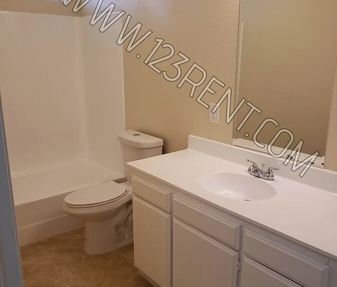 38557 10th Pl E #1 — Photo 11