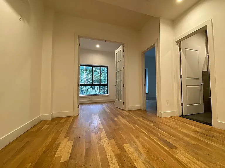 69 Granite St #2BB — Photo 8
