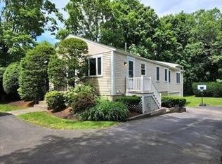 273 Weston Rd, Wellesley, MA 02482
