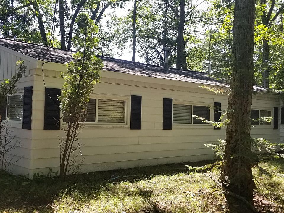 1st image of 307 Iroquois Ave