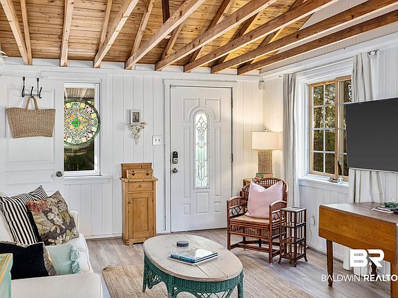 4th image of 668 Fairhope Ave