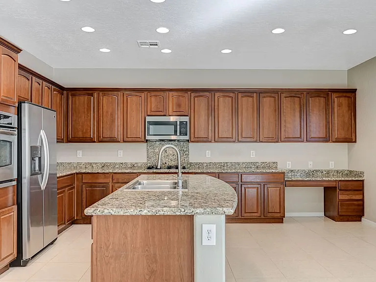 6825 Spessard Holland Ct — Photo 26
