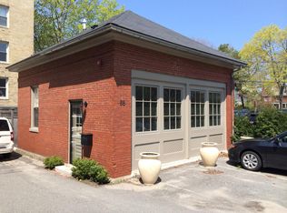 88 Chadwick St, Portland, ME 04102