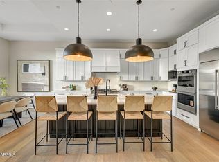 22318 N 36th St, Phoenix, AZ 85050