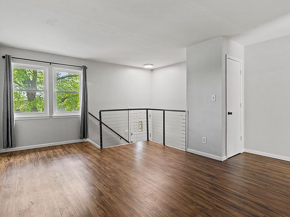 5th image of 10300 E 39th Ter #10300