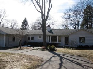 5632 Inkster Rd, West Bloomfield, MI 48323