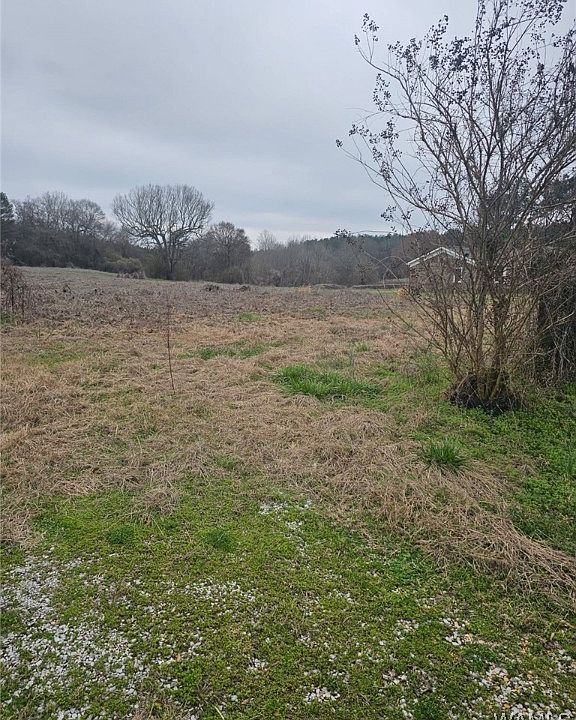 2nd image of 836 County Road 7