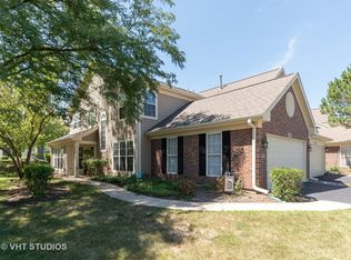 701 Clover Hill Ct, Elk Grove Village, IL 60007