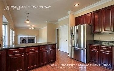 4th image of 15268 Eagle Tavern Way