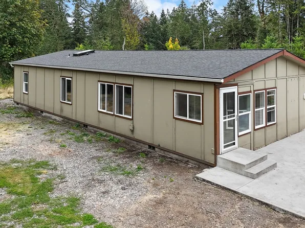 12835 Hubbard Street SE, Rainier, WA 98576