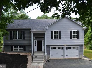 6509 Davis Ford Rd, Manassas, VA 20111