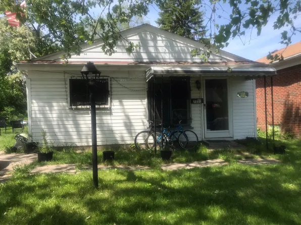 7551 Mansfield St, Detroit, MI 48228