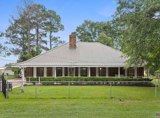 4833 Saint Louis St, Zachary, LA 70791