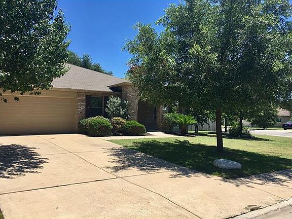 2nd image of 251 Woodlake Dr