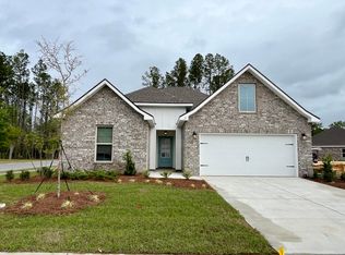 15 Apollo Ave E, Freeport, FL 32439