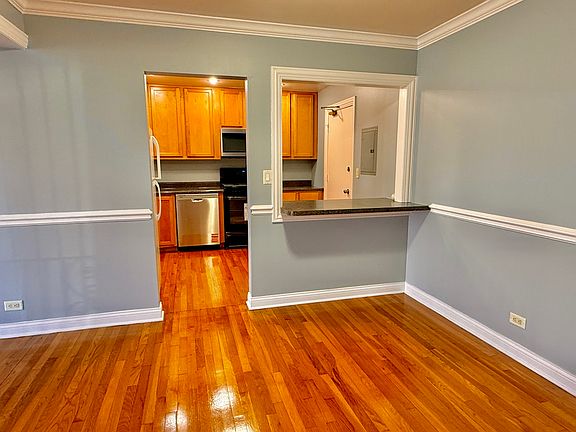 5th image of 9561 Dee Rd #107G