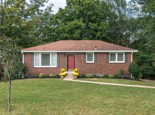2908 Shadow Ln, Nashville, TN 37216