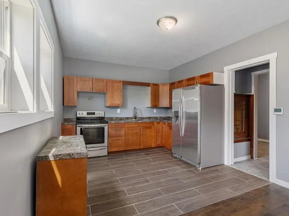 325 N Main St, Leigh, NE 68643