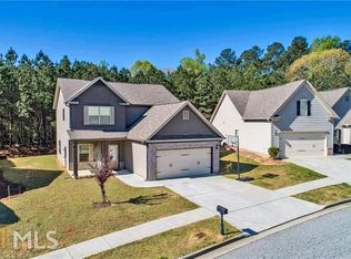 886 Donington Cir, Lawrenceville, GA 30045