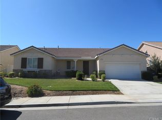 163 Fox Ln, Calimesa, CA 92320