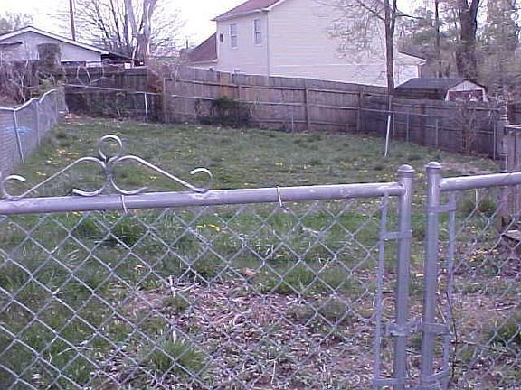 3rd image of 619 Westover Ave
