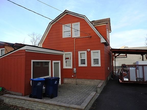 2nd image of 814 S Martin Luther King Jr Ave