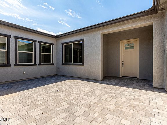 4th image of 43808 N ACADIA Way