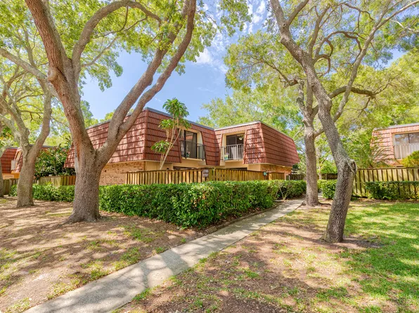 2707 14th Ct, Palm Harbor, FL 34684