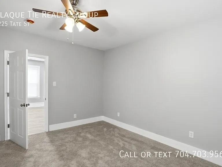 2225 Tate St — Photo 25