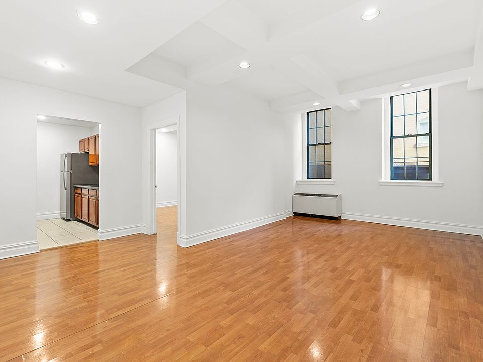 1st image of 45-02 Ditmars Blvd #105