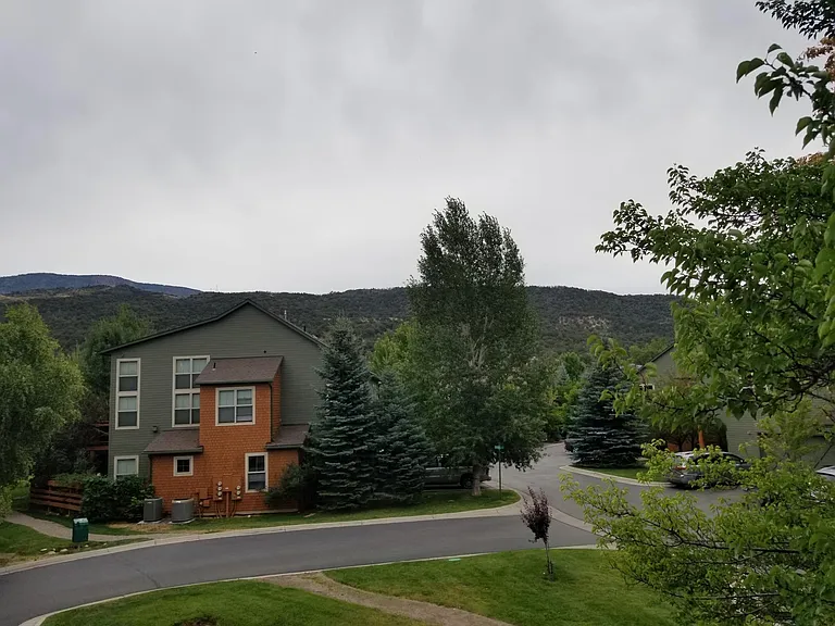 530 Evans Ct — Photo 27