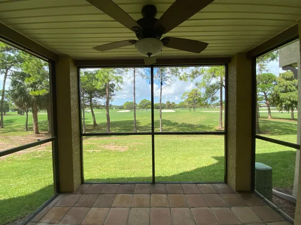 2400 Feather Sound Dr, Clearwater, FL