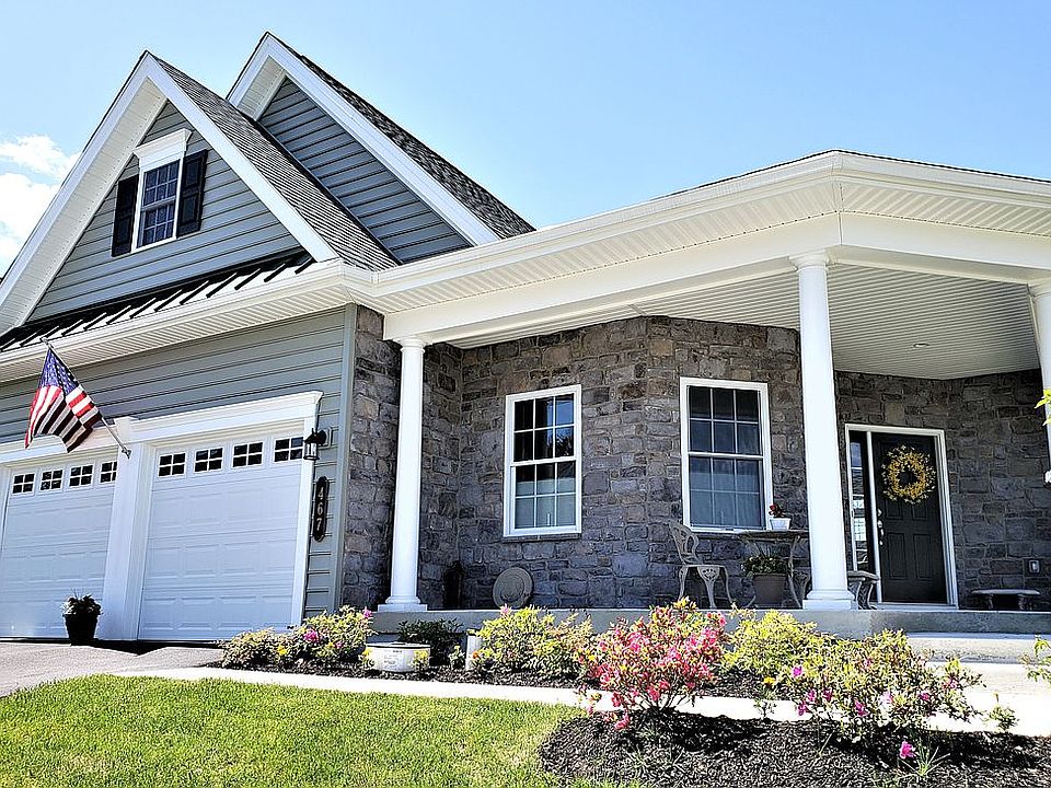 2nd image of 467 Valor Dr