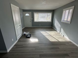 130 W Pinewood Dr, Bloomington, IN 47403
