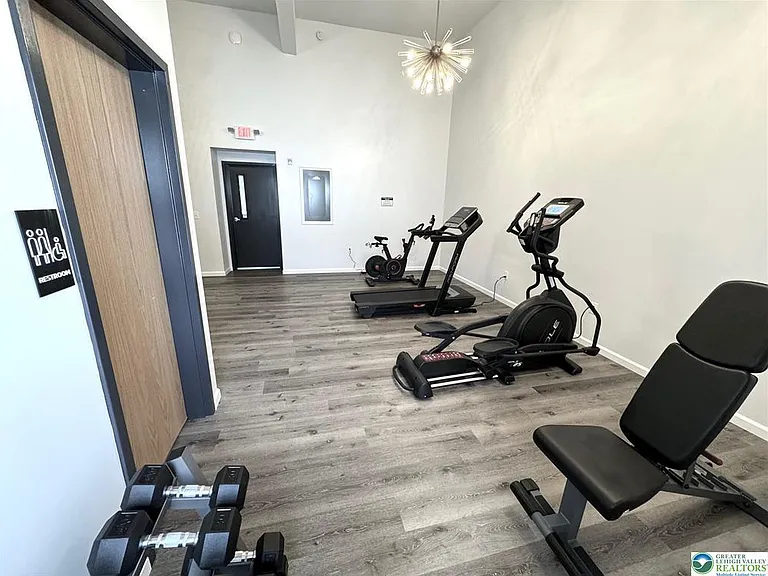 810 Monocacy St #207 — Photo 32