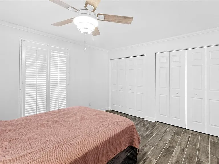505 Plaza Seville Ct #9 — Photo 20